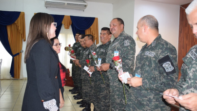 Homenaje a las mujeres de la Fuerza Naval De Honduras