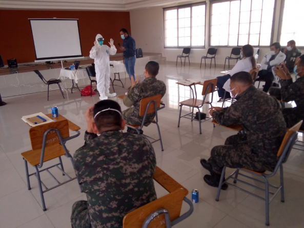 Fuerzas Armadas de Honduras capacita a su personal en el tema del COVID-19